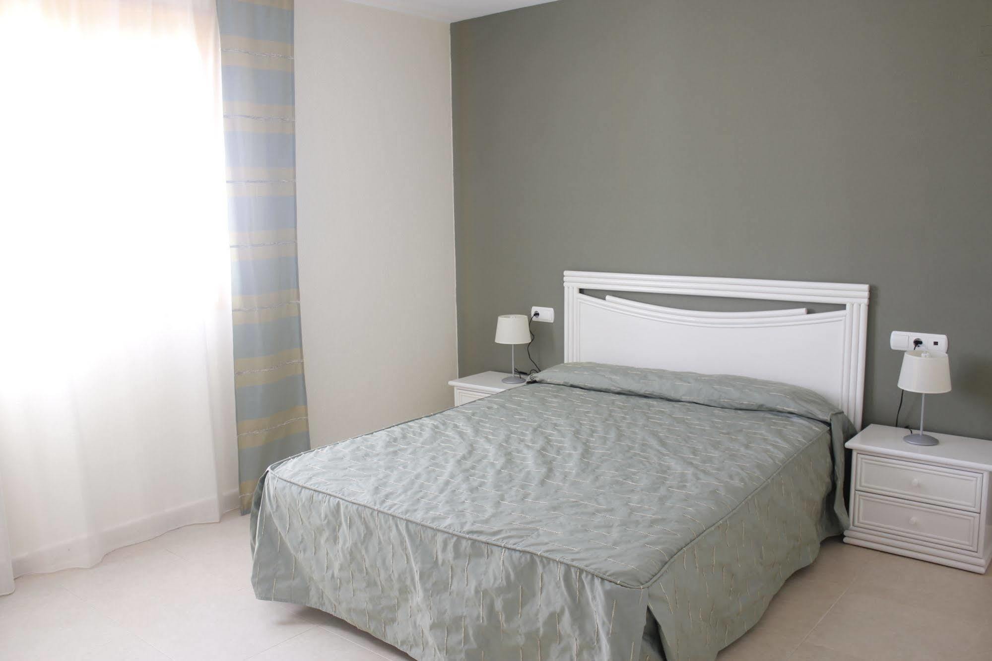 Apartamentos Ambar Beach Unitursa Κάλπε Εξωτερικό φωτογραφία